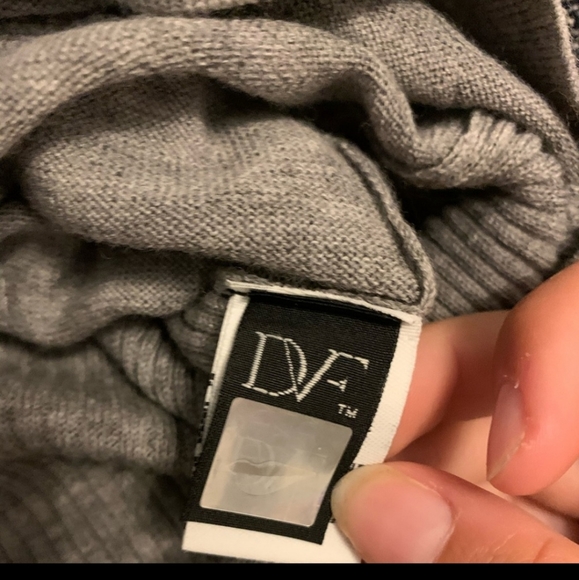 Diane von Furstenberg DVF Shara Sweater Wool Size Medium - Picture 6 of 7